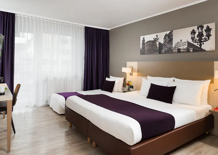Hotel Leonardo Frankfurt Center 3*