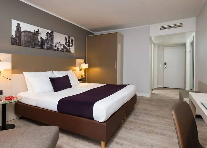 Leonardo Frankfurt Center Hotel 3*